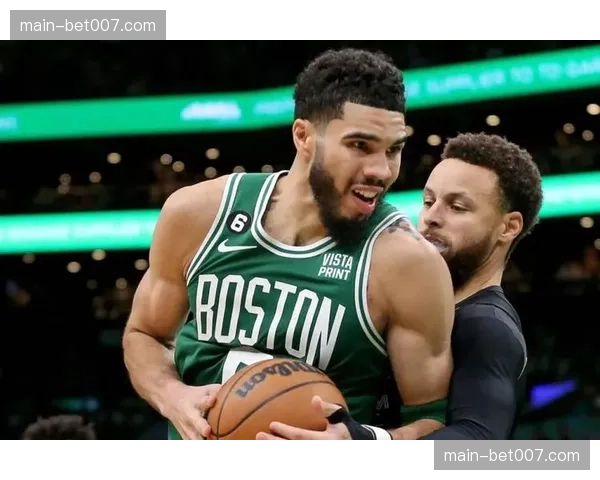 深度:从场均失分看联盟防守效率提升背后的训练革命 深度:从场均失分看联盟防守效率提升背后的训练革命